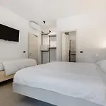 Laguna 3*
