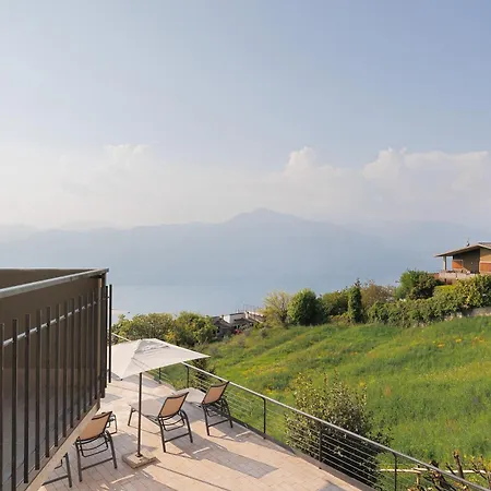Laguna 3*