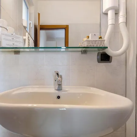 Affittacamere Laguna San Zeno di Montagna