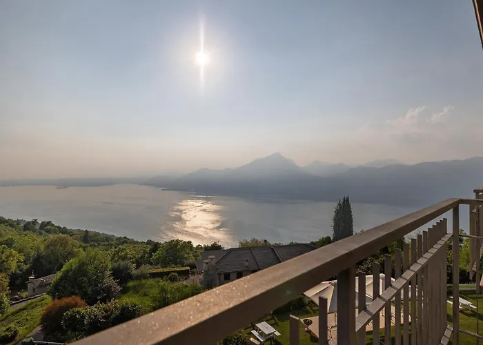 Laguna 3*