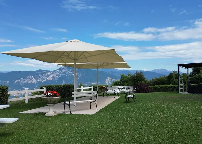 Guest house Laguna 3*